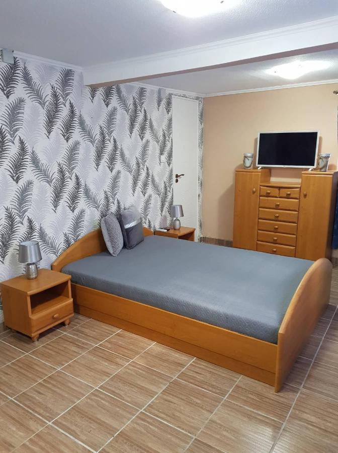 Bed & Breakfast Airport16 Vecses